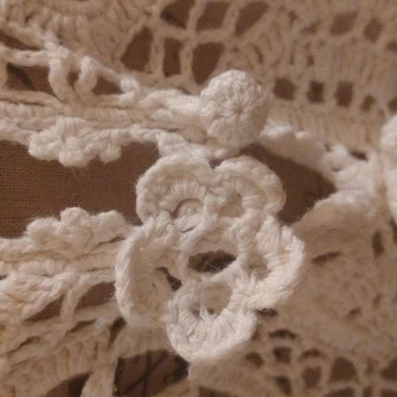 One Step Up loosely crocheted white sweater Sz OS - Picture 3 of 10